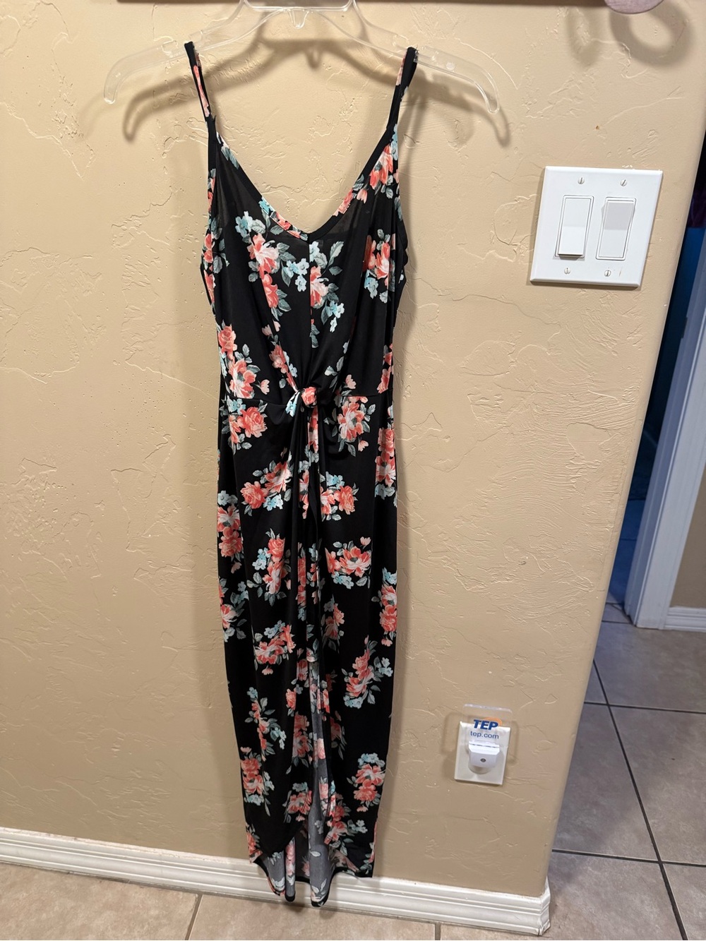 Black Floral Tie-Front Maxi Dress
